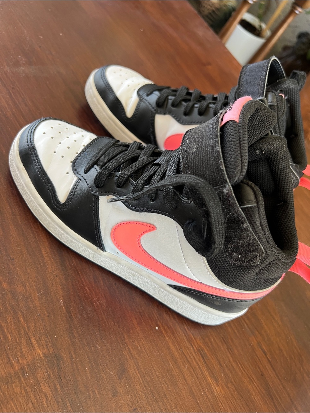 Nike Court Borough Mid Shoes 4Y